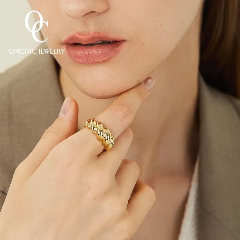 Gold Croissant Ring